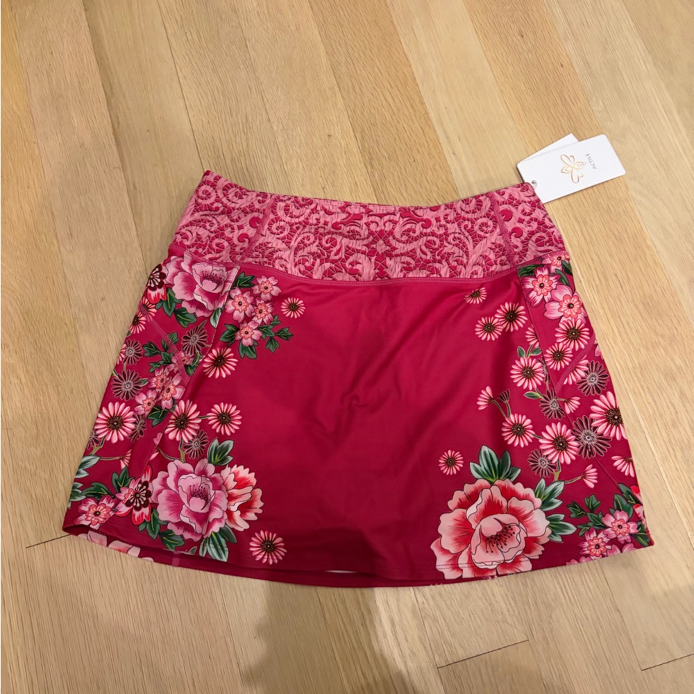 NWT Johnny Was BEE ACTIVE DOLPHIN HEM SKIRT Small